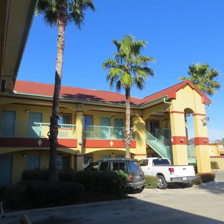Palace Inn Houston Exterior photo